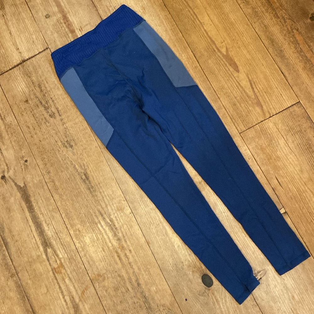 for love and lemon size small leggings like new - Picture 5 of 7